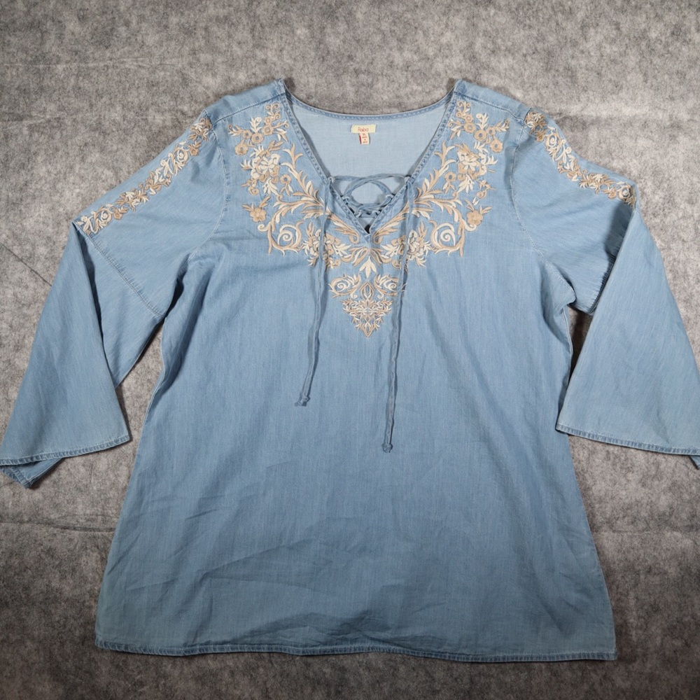 Reba Light Blue Tunic with Cream Embroidery